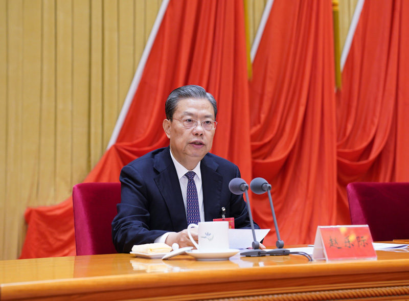 1月22日，中國共產(chǎn)黨第十九屆中央紀律檢查委員會第五次全體會議在北京開幕。中共中央政治局常委、中央紀律檢查委員會書記趙樂際代表中央紀律檢查委員會常務委員會作題為《推動新時代紀檢監(jiān)察工作高質(zhì)量發(fā)展，以優(yōu)異成績慶祝中國共產(chǎn)黨成立100周年》的工作報告。新華社記者 張領 攝